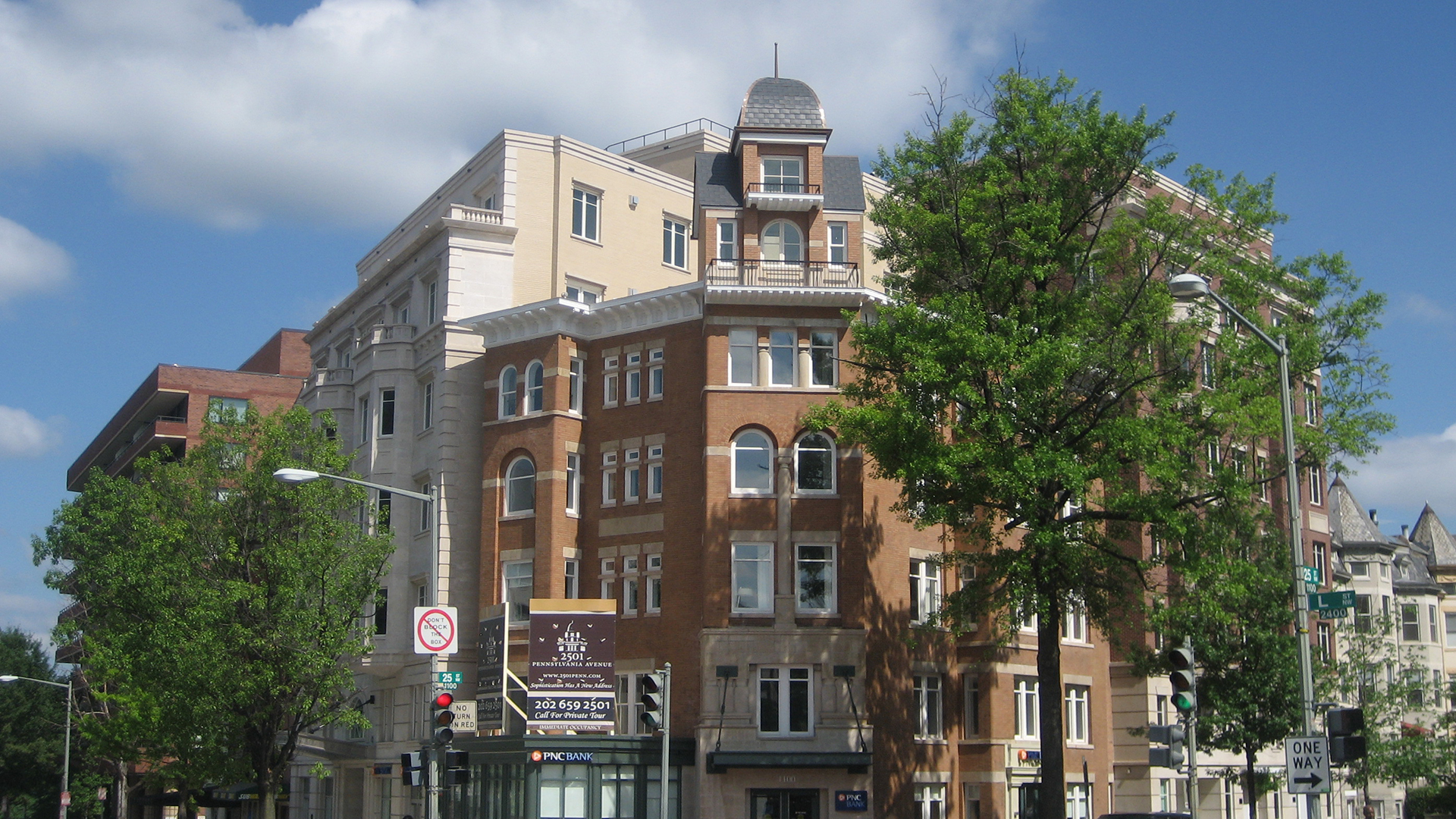 2501-pennsylvania-ave-ext