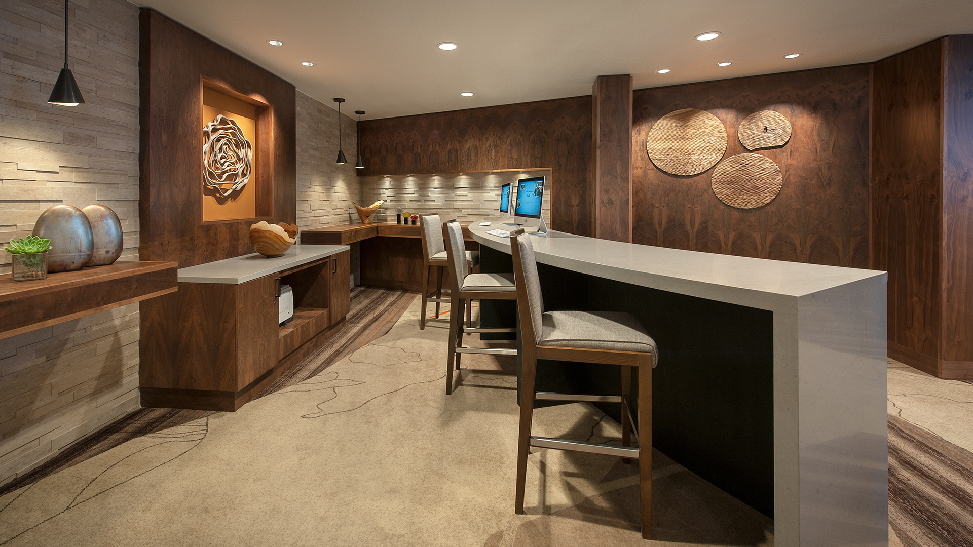 hilton-sedona-business-center