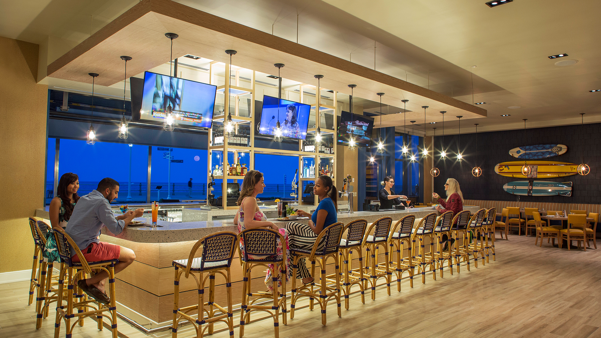 hyatt-house-va-beach-bar