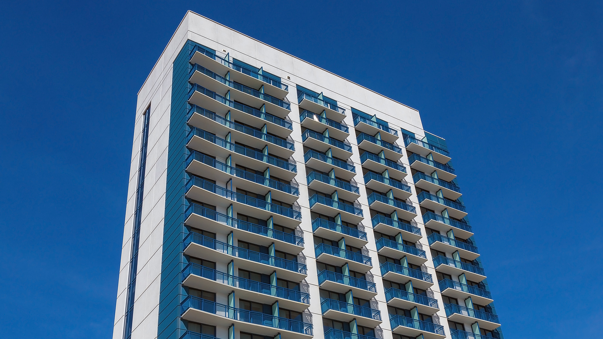 hyatt-house-va-beach-tower-2