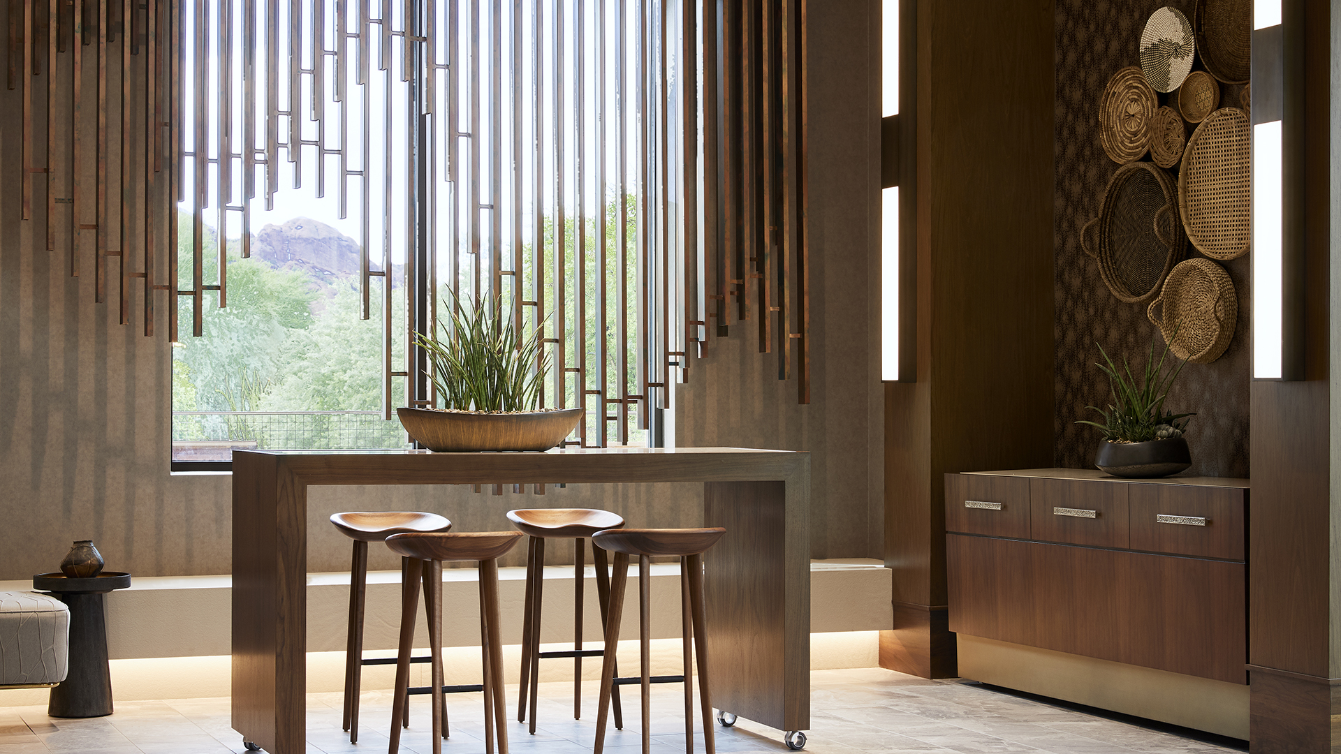 jw-marriott-camelback-paradise-foyer-1(2)