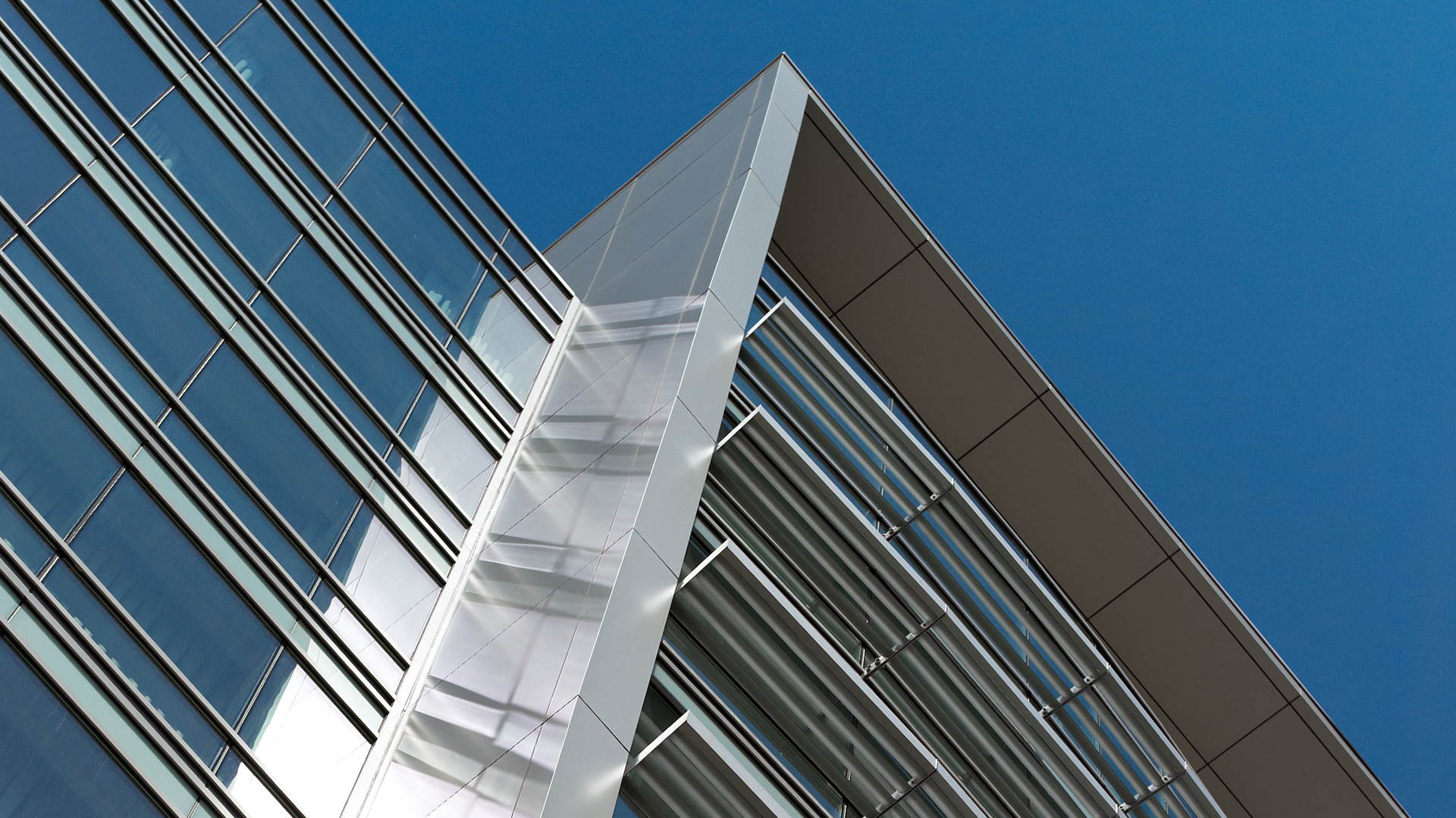 marriott-bethesda-north-facade-2