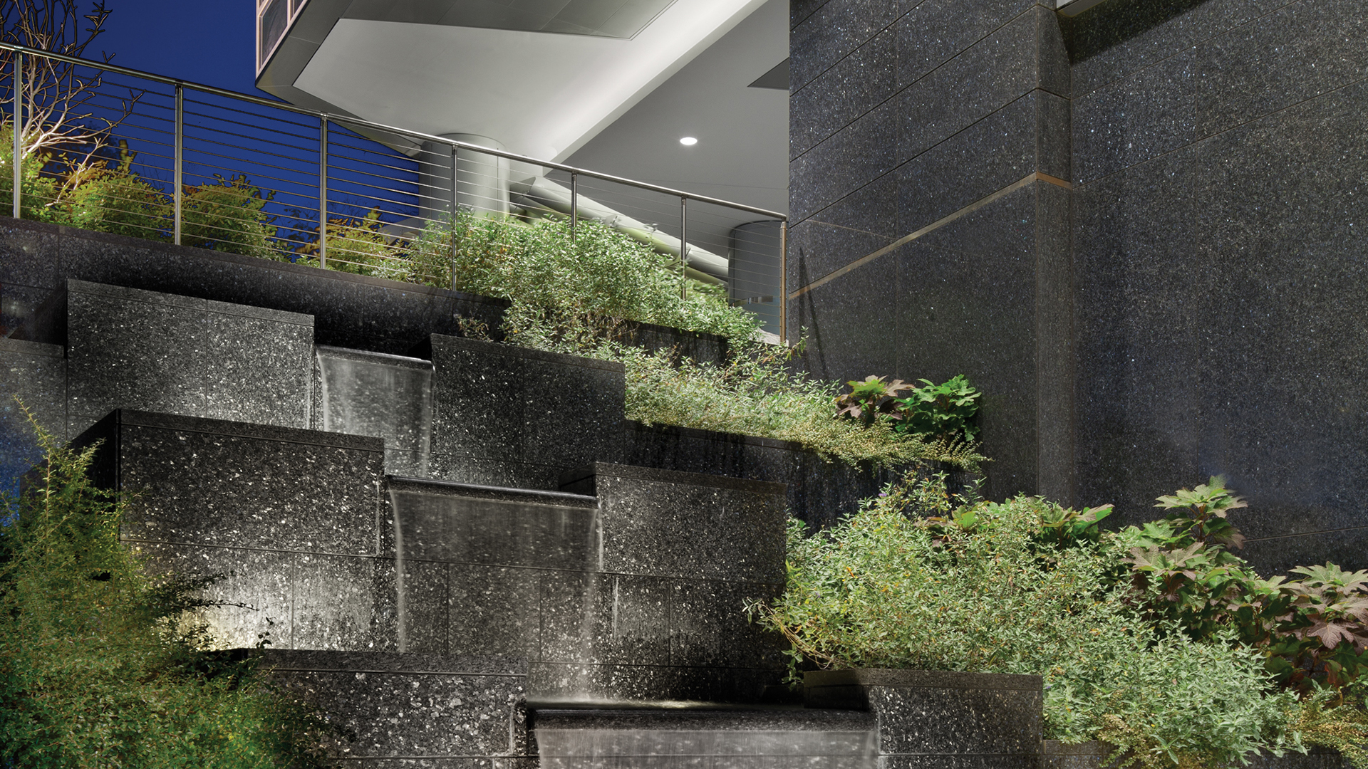 turnberry-tower-fountain